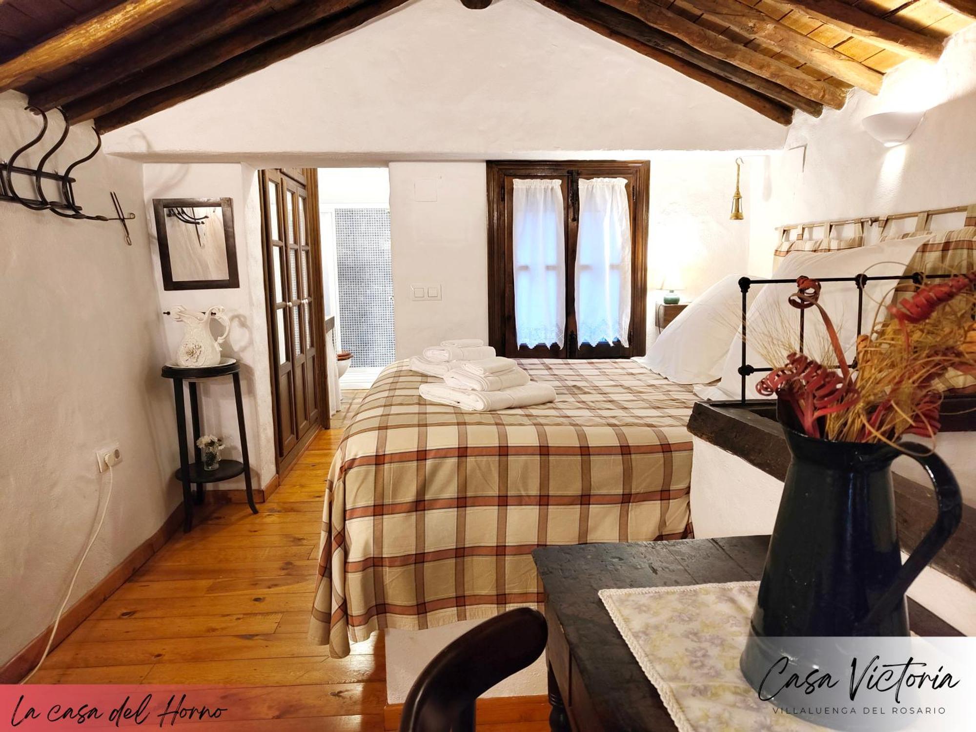 Conjunto Rural Casa Victoria Pension Villaluenga Del Rosario Buitenkant foto
