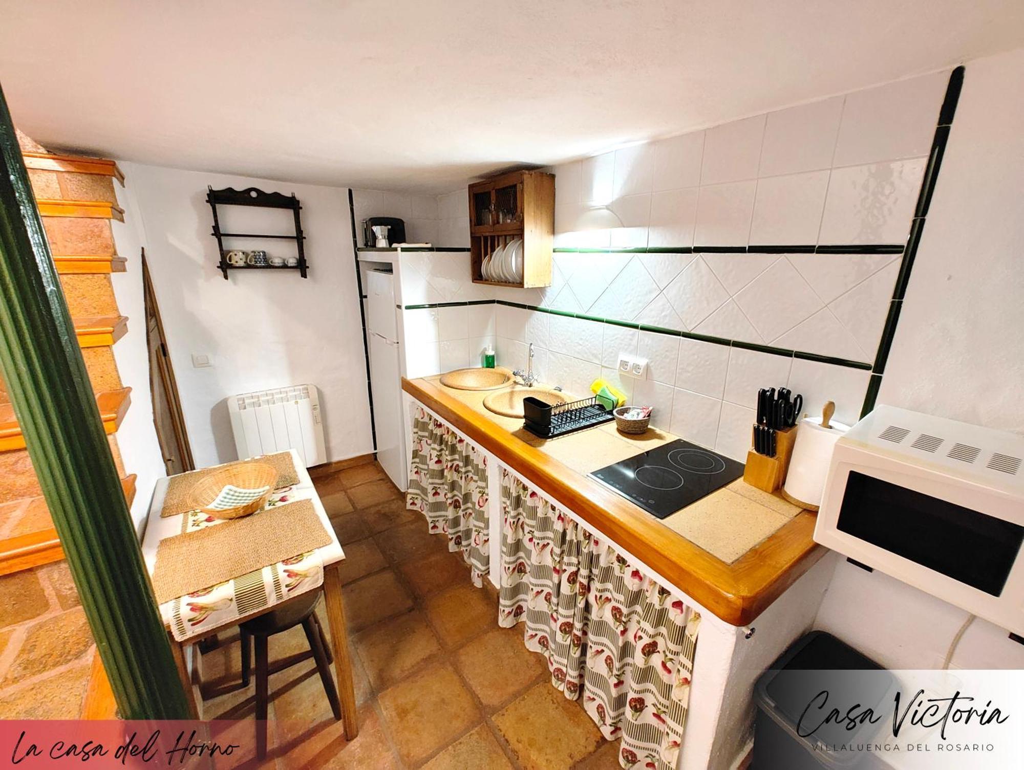 Conjunto Rural Casa Victoria Pension Villaluenga Del Rosario Buitenkant foto