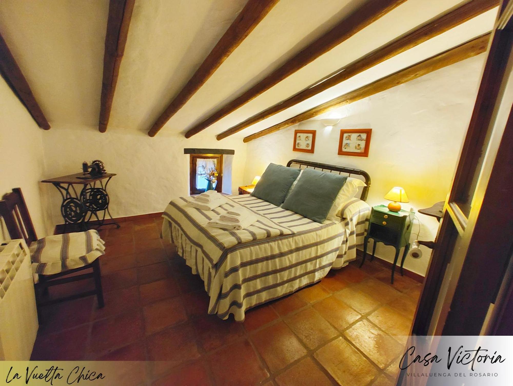 Conjunto Rural Casa Victoria Pension Villaluenga Del Rosario Buitenkant foto